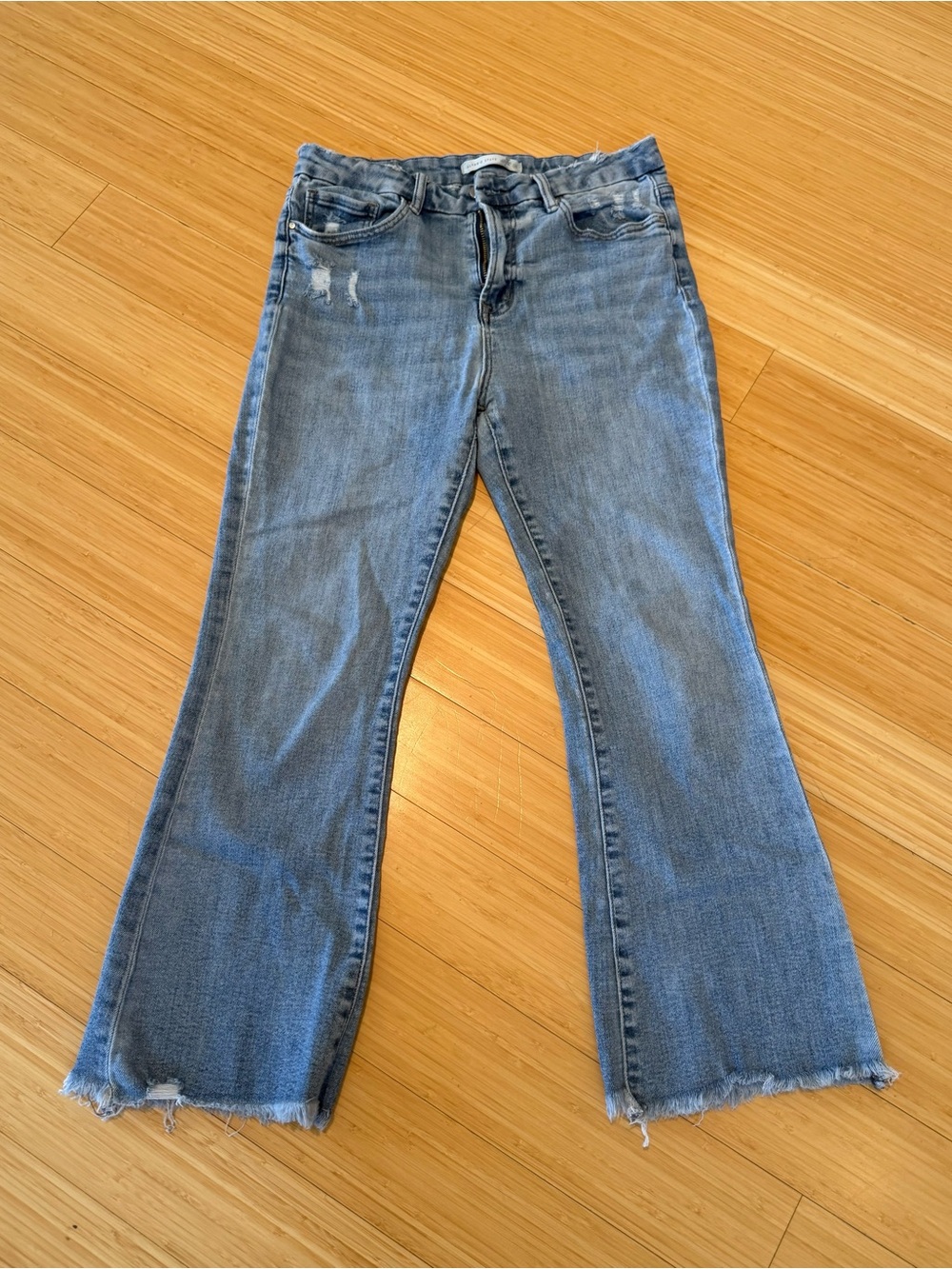 Altar'd State Olivia Cropped Flare Light Wash Flared Jeans Sz 30
